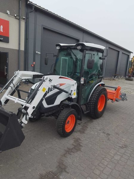 Wynajem ciągnika BOBCAT CT2525 z glebogryzarką separacyjną i ładowac… — ogłoszenie na OLX
